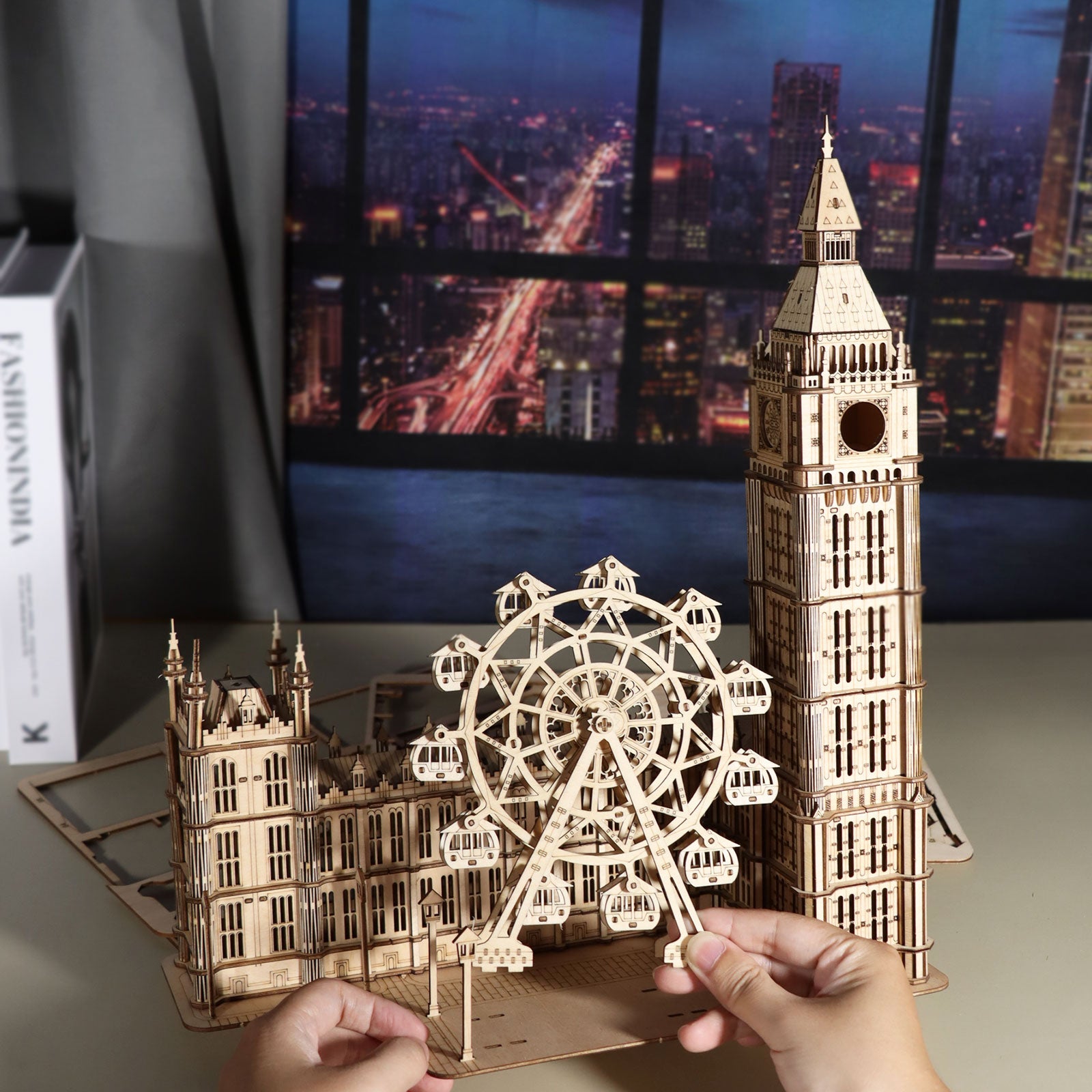 MUSIC PARK 3D Wooden Puzzle Big Ben Model Kits Desktop Clock DIY Building Blocks