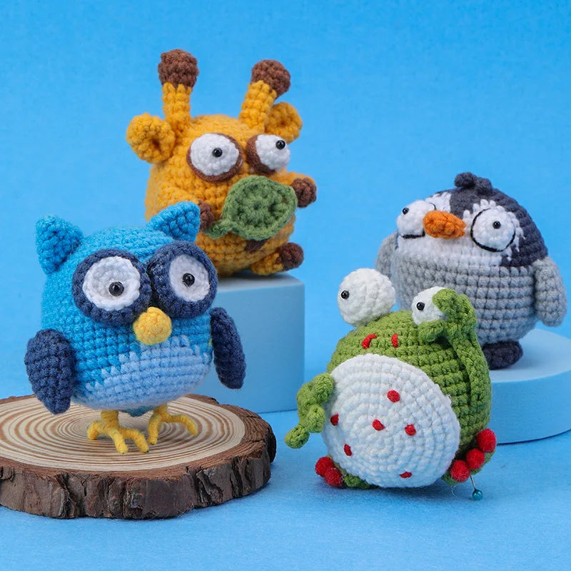 4pcs Ugly Cartoon Animal Frog Owl Pengiun Giraffe Crochet Kit DIY Crafter with Instructions