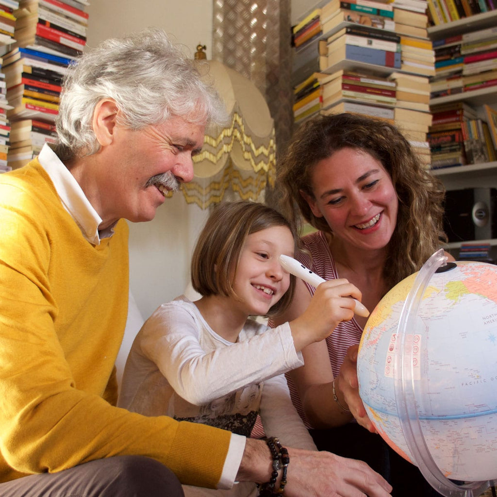 Parlamondo Interactive Globe